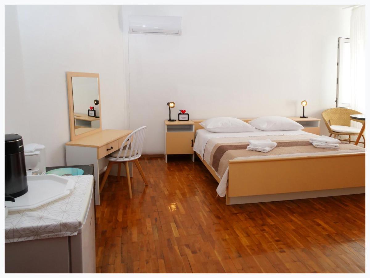 The Peninsula Apartment Primosten Ngoại thất bức ảnh