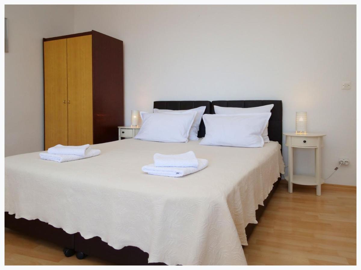 The Peninsula Apartment Primosten Ngoại thất bức ảnh